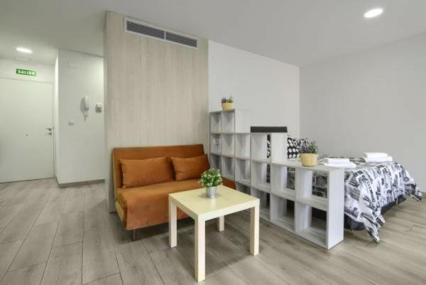 Apartamentos Turisticos Plaza San Juan 2 Тудела Екстер'єр фото