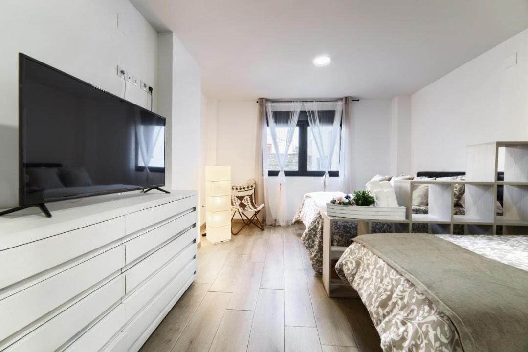 Apartamentos Turisticos Plaza San Juan 2 Тудела Екстер'єр фото