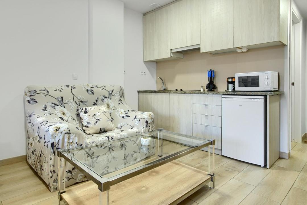 Apartamentos Turisticos Plaza San Juan 2 Тудела Екстер'єр фото